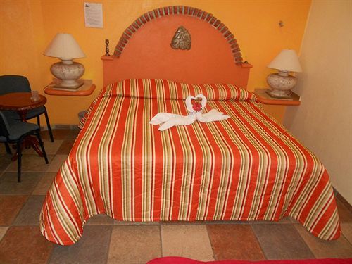 Bucerías Cactus Inn מראה חיצוני תמונה